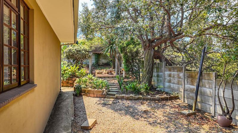 7 Bedroom Property for Sale in Dana Bay Western Cape